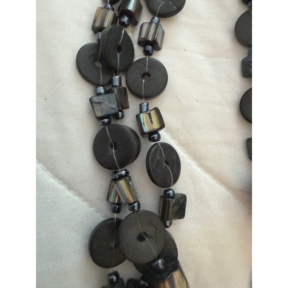 Paparazzi Black Iridescent Shell Disc Multi Strand Layered Statement Necklace - Picture 2 of 3